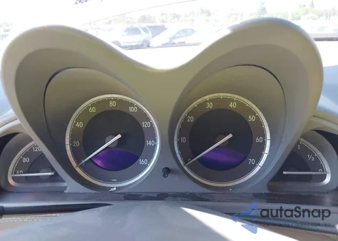 2003 Mercedes-Benz Sl 500 z USA, uszkodzony, nr VIN WDBSK75F03F016434